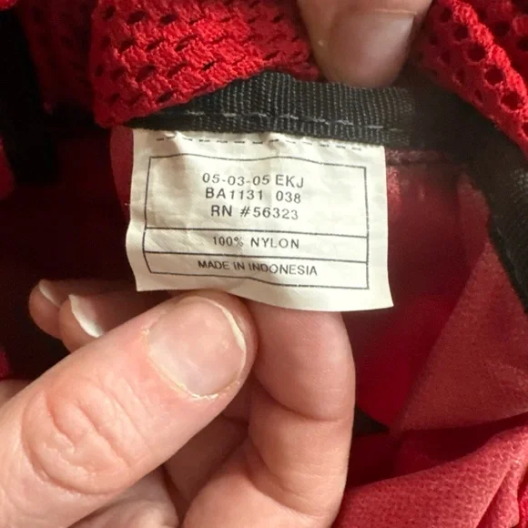 Nike Gym Bag Water Bottle Holders Drawstring Red Black Y2K - Picture 5 of 5